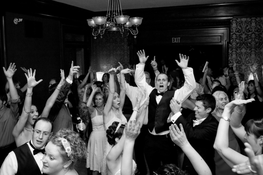 Wedding-Cairnwood-DJ-Image